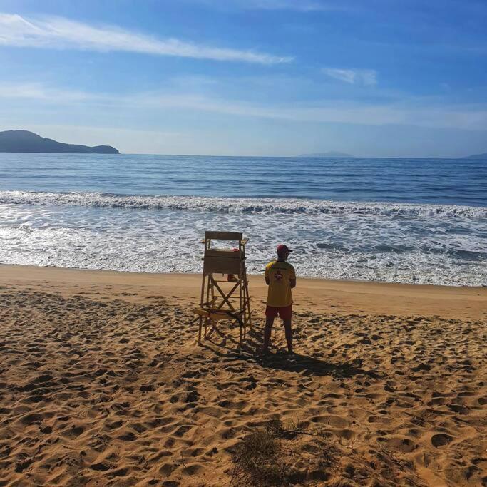 100Mts Da Praia Com Churrasqueira, Piscina E Wi-Fi Caraguatatuba Exterior photo